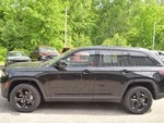 2023 Grand Cherokee Thumbnail 4