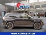 2023 Grand Cherokee Thumbnail 40