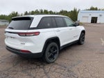 2023 Grand Cherokee Thumbnail 2