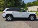 2023 Grand Cherokee Thumbnail 4