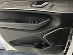 2023 Grand Cherokee Thumbnail 10