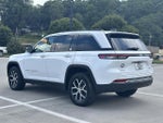 2024 Grand Cherokee Thumbnail 5