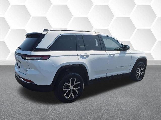 2025 Jeep Grand Cherokee Limited — photo 1 of 12