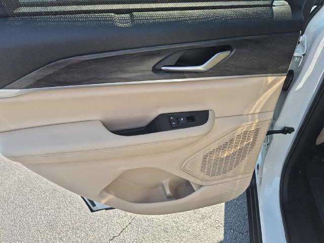2025 Jeep Cherokee - $39,998