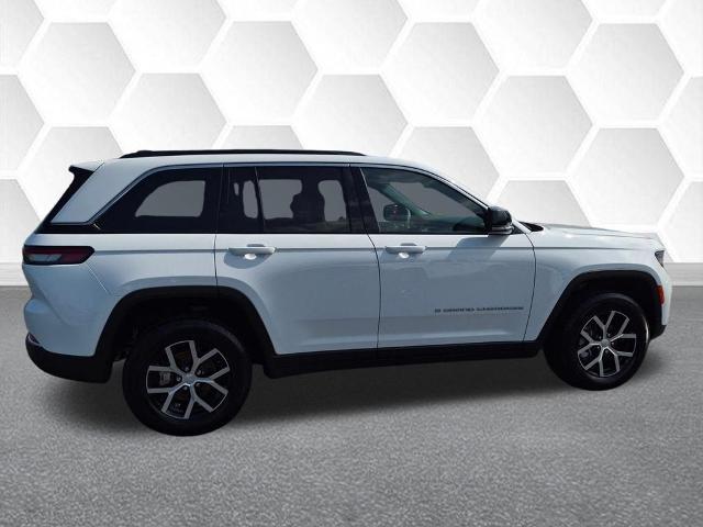 2025 Jeep Grand Cherokee Limited — photo 1 of 12