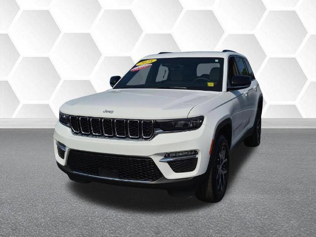 2025 Jeep Cherokee - $35,900