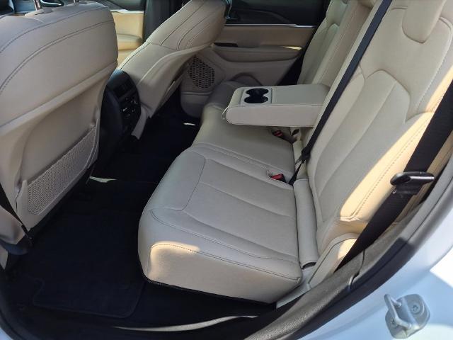 2025 Jeep Cherokee - $35,900