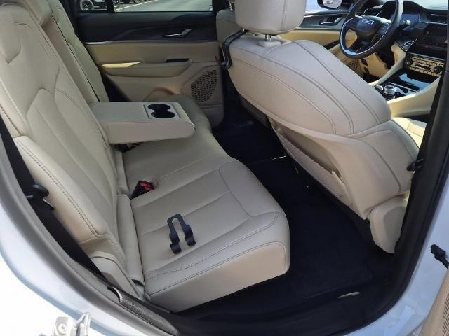 2025 Jeep Cherokee - $35,900