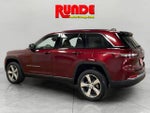 2022 Grand Cherokee Thumbnail 3