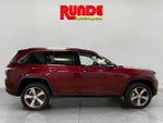 2022 Grand Cherokee Thumbnail 6