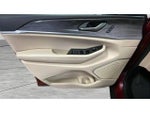 2022 Grand Cherokee Thumbnail 9