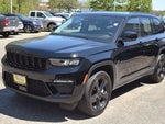 2023 Grand Cherokee Thumbnail 3
