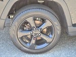 2023 Grand Cherokee Thumbnail 9