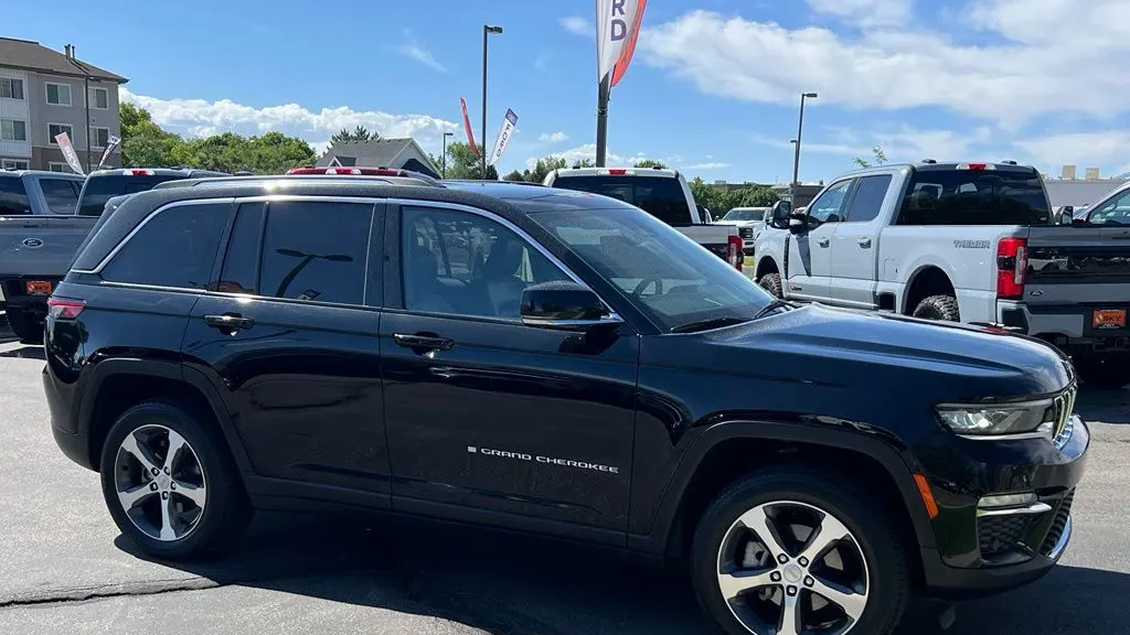2023 Jeep Grand Cherokee Limited