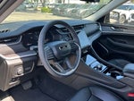 2023 Grand Cherokee Thumbnail 24