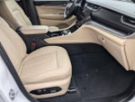 2023 Grand Cherokee Thumbnail 28