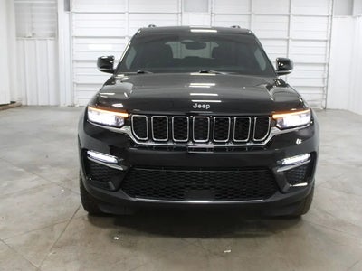 Photo of a 2023 Jeep Grand Cherokee 4X4 Limited 4DR SUV for sale