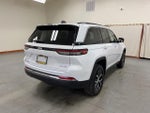 2024 Grand Cherokee Thumbnail 8