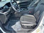 2024 Grand Cherokee Thumbnail 12