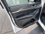 2024 Grand Cherokee Thumbnail 14