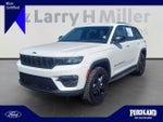 2024 Grand Cherokee Thumbnail 1