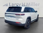 2024 Grand Cherokee Thumbnail 6