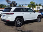 2024 Grand Cherokee Thumbnail 2