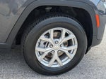 2024 Grand Cherokee Thumbnail 9