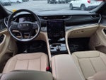2025 Grand Cherokee Thumbnail 24