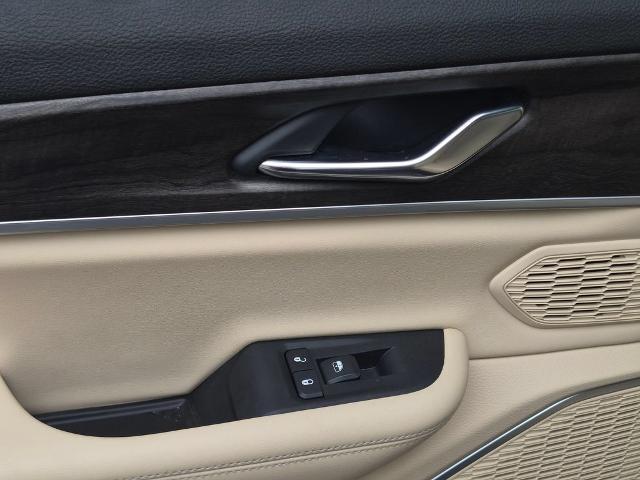 2025 Jeep Cherokee - $37,995