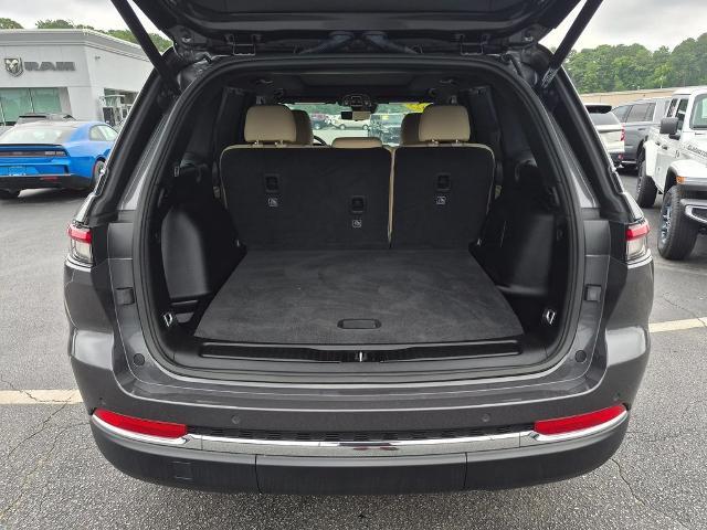 2025 Jeep Cherokee - $37,995