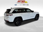 2025 Grand Cherokee Thumbnail 6