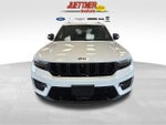 2025 Grand Cherokee Thumbnail 9