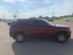 2025 Grand Cherokee Thumbnail 8