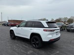 2023 Grand Cherokee Thumbnail 3