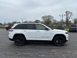 2023 Grand Cherokee Thumbnail 6