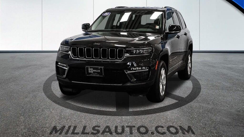 Preowned 2023 Jeep Grand Cherokee Limited for Sale