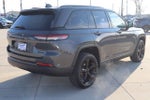 2024 Grand Cherokee Thumbnail 5