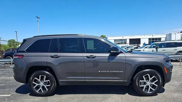 2025 Jeep Grand Cherokee Limited