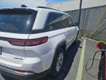 2022 Grand Cherokee Thumbnail 5