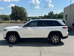 2023 Grand Cherokee Thumbnail 3