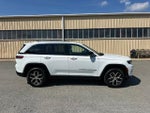 2023 Grand Cherokee Thumbnail 11