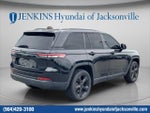 2023 Grand Cherokee Thumbnail 4