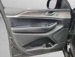 2023 Grand Cherokee Thumbnail 26