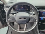 2023 Grand Cherokee Thumbnail 28