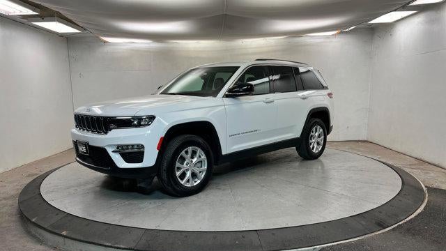 Preowned 2024 Jeep Grand Cherokee Limited for Sale