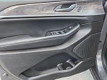 2024 Grand Cherokee Thumbnail 11