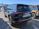 2024 Grand Cherokee Thumbnail 4