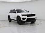 2024 Grand Cherokee Thumbnail 1