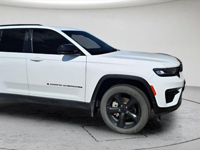 Photo of a 2025 Jeep Grand Cherokee 4X4 Limited 4DR SUV for sale